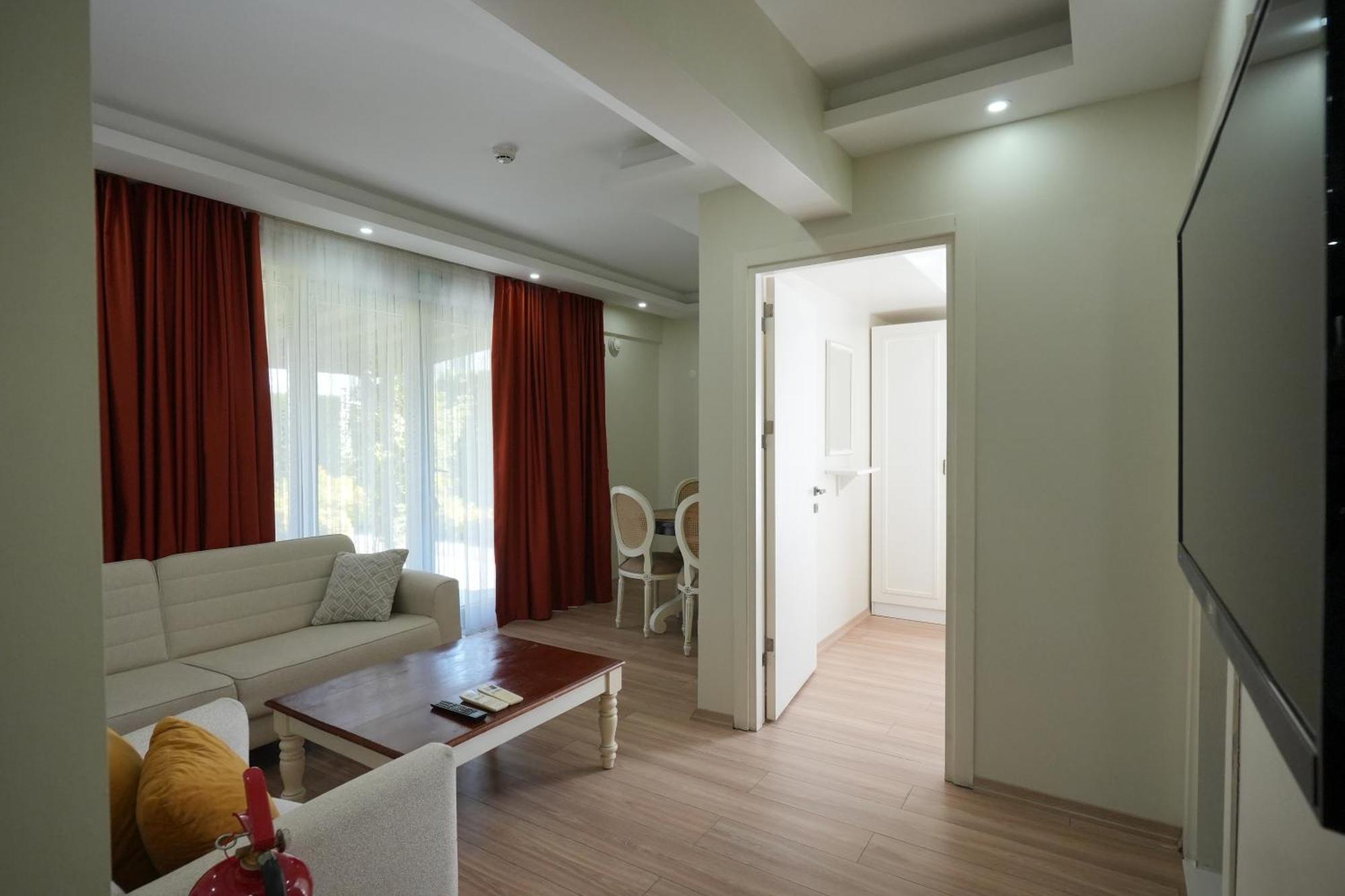 Sapanca Cayir Cimen Otel Extérieur photo
