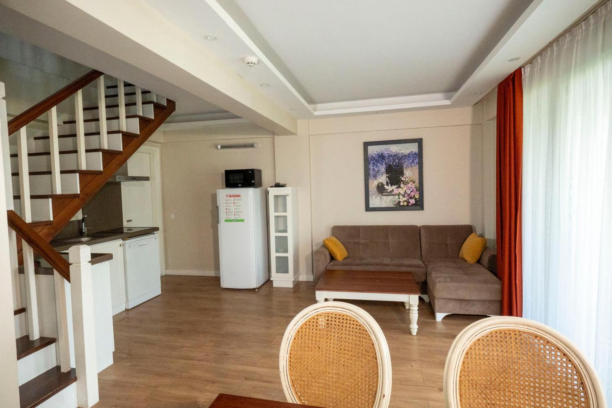 Sapanca Cayir Cimen Otel Extérieur photo